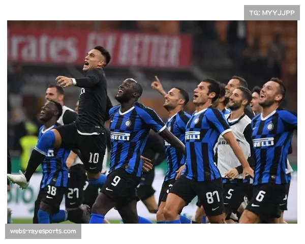 意甲二月最佳球员候选名单揭晓,迪马尔科等六将入围 意甲二月最佳球员候选名单揭晓,迪马尔科等六将入围